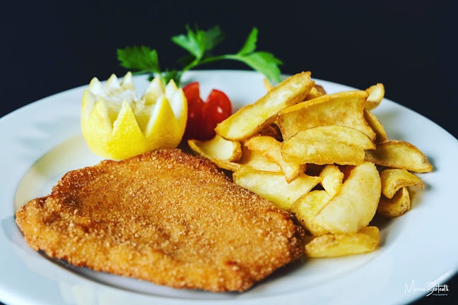 Aurora Lounge & Shisha Bar