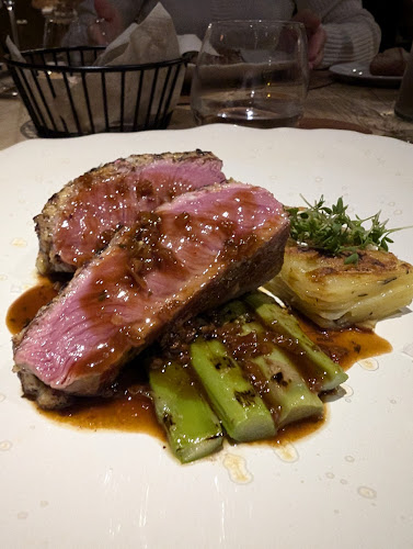 Opinii despre RISTORANTE STUBE VIVES în Bolzano - Ristorazione