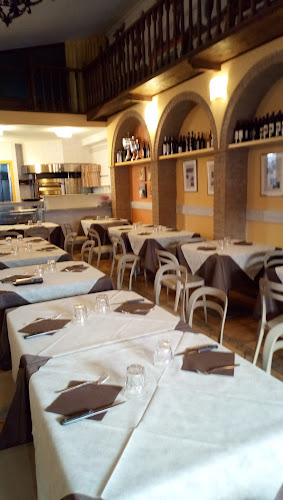 Falesia Pizzeria - Ristorazione