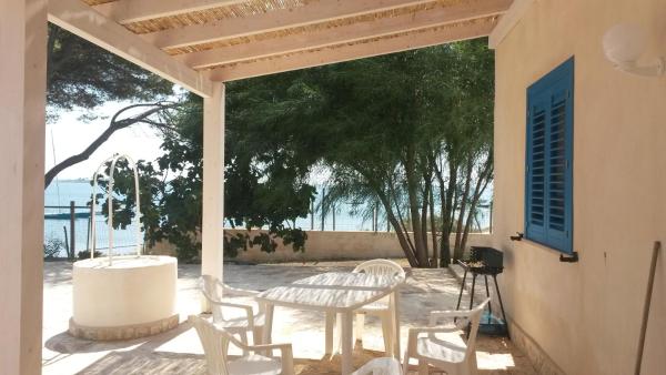 Comentarii opinii despre Baia dei Fenici