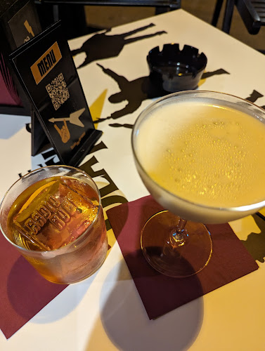 Comments and reviews of Radio Rock