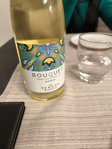 Opinii despre Modena Sud - Sicilia a Tavola - Ristorante di pesce a Modena în Modena - Ristorazione