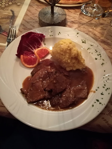 Ristorante La Caveja Open Times