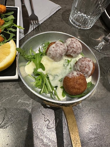 BOTTONE - Gusto e Passione - Napoli