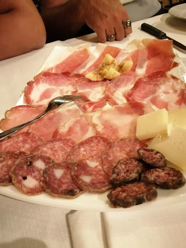 Comentarii opinii despre Trattoria Il Covo "cucina e pizza"