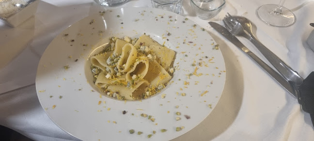 Opinii despre Ristorante Pizzeria Taverna San Nicolò în Montecassiano - Ristorazione