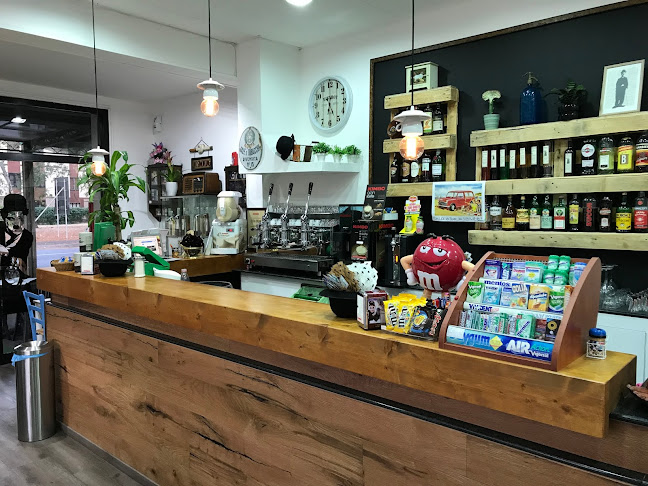 CHARLIE'S BAR DI DUCHI DANIELA