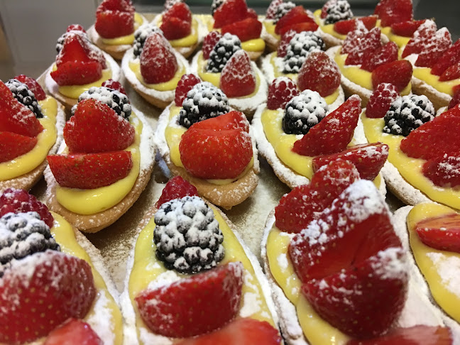 Bakery & Coffee – LOCATELLI