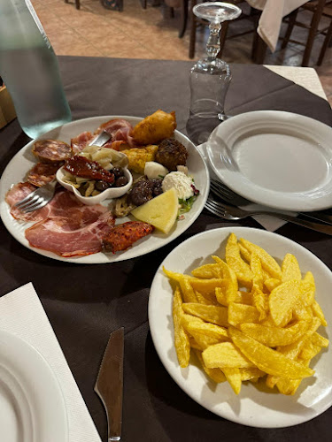 Opinii despre Trattoria Pizzeria La Quercia (2km da Tropea) în Santa Domenica - Ristorazione