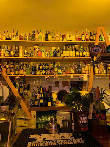 Zeno Cocktail Bar - Ristorazione