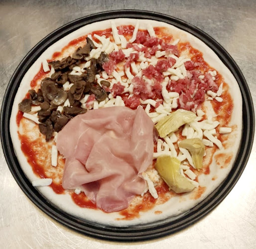 Ristorante Pizzeria Le Quattro Rose - San Felice Sul Panaro