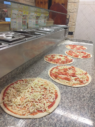 Opinii despre Pizzeria Padre Pio 2 în San Vittore Olona - Ristorazione