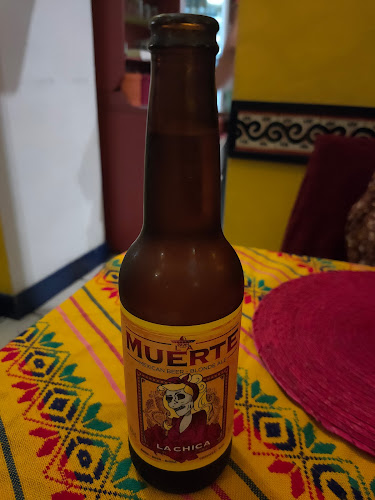 Comments and reviews of La Cucaracha