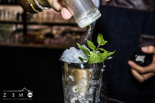 Opinii despre Zeno Cocktail Bar în Brindisi - Ristorazione