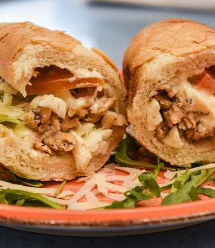 Pizzeria L'isolotto - Ristorazione