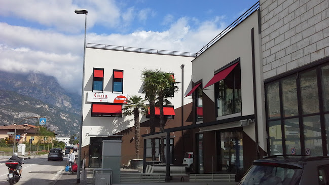 Risto 3 Ristorante Pizzeria Self Via Maccani - Ristorazione