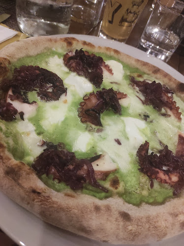 Comentarii opinii despre Le Currule