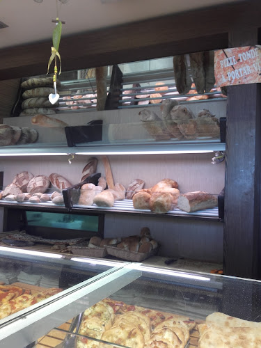 Comments and reviews of L’Angolo del pane anzio