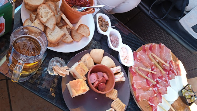 Cortes Cafè - Ristorazione