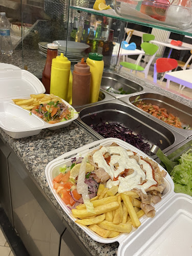 Istanbul Kebap-Pizza tortona...bar...specialita turche...consegna a domicilio - Tortona