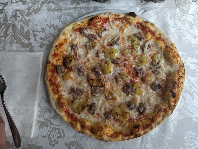 Bar Caffè Giuliani - Ristorante - Pizzeria - Aperitivi - Rooms - Ancona