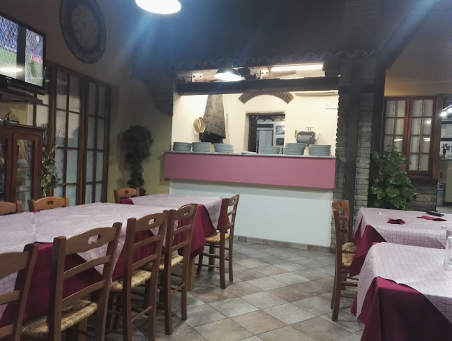 Opinii despre Pizzeria Trattoria La Colombara în Piobbico - Ristorazione