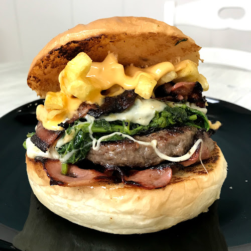 Opinii despre Barone - Macelleria & Hamburgeria în Casalnuovo di Napoli - Ristorazione