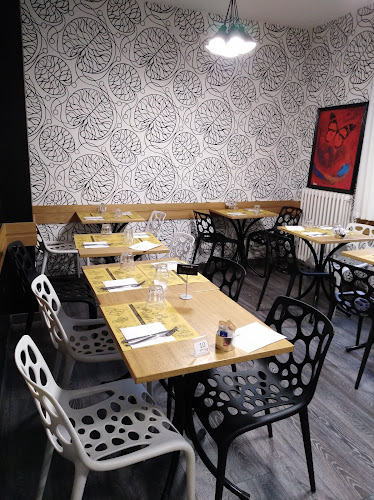 Bar Pontremoli Open Times