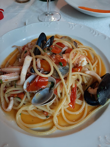 Opinii despre Ristorante-Pizzeria La Forchetta d'Oro în Fasano - Ristorazione