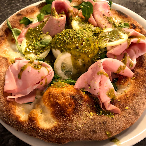 Comentarii opinii despre Bites