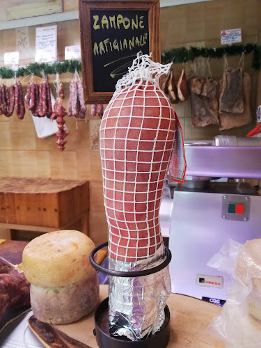 Opinii despre MACELLERIA E POLLERIA PASTORE în San Nicola la Strada - Ristorazione