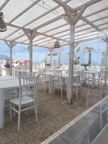 Crystal 37 | Ristorante Pizzeria - Bar - Stabilimento Balneare - Ristorazione