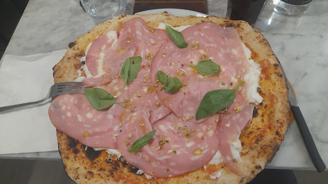 L'antica Pizzeria Da Michele Phone number