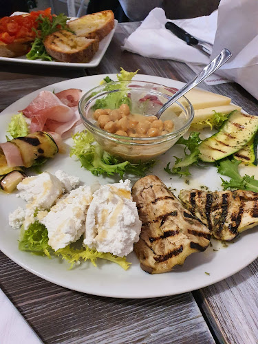 Opinii despre Ristorante Al Buchetto în Gallicano nel Lazio - Ristorazione