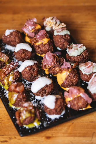 Thomson pub - Cropani Marina