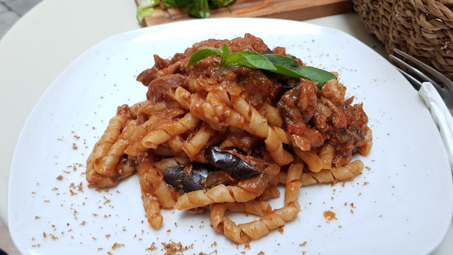 Via Alessandro Paternostro, 46, 90133 Palermo PA