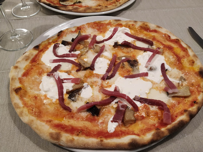 Pizza e Altro Open Times