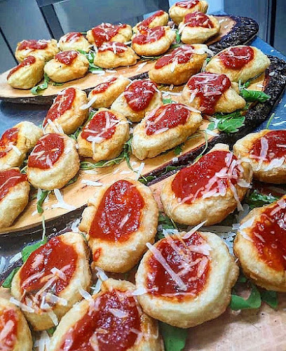 Opinii despre Pizzeria Gennarì în Città di Castello - Ristorazione