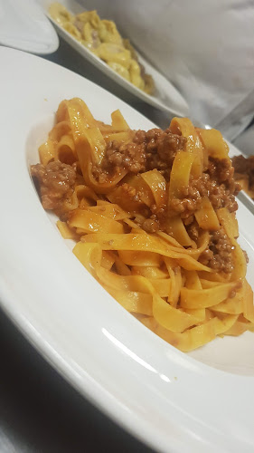 Opinii despre Pizzeria Il Caminetto în Castel Maggiore - Ristorazione