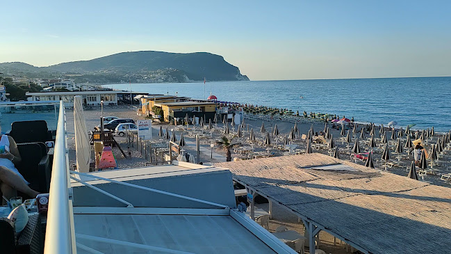 Crystal 37 | Ristorante Pizzeria - Bar - Stabilimento Balneare - Ristorazione