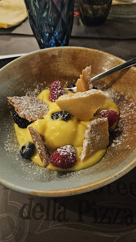 Comentarii opinii despre La biblioteca della pizza