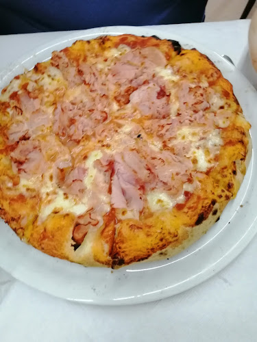 TRATTORIA PIZZERIA FAMILY - Ristorazione