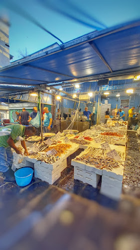 Opinii despre Pescheria Pizzi Pizzi di D'Anna Vincenzo în Napoli - Ristorazione