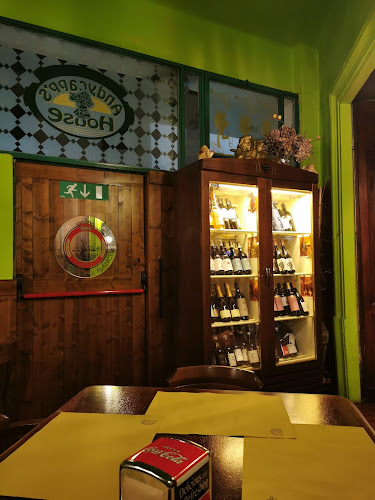 Opinii despre Ristorante Pub Andy Capp's House în Fagnano Olona - Ristorazione