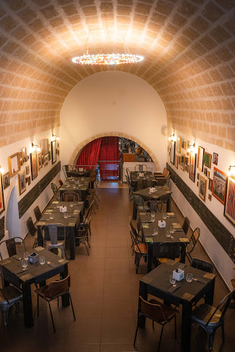 Comments and reviews of Iazzo Apulian Pub