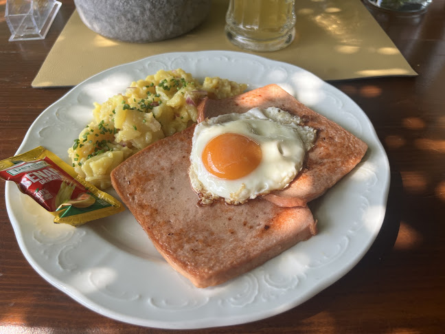 Comentarii opinii despre Biergarten Tirol am Schlossweg