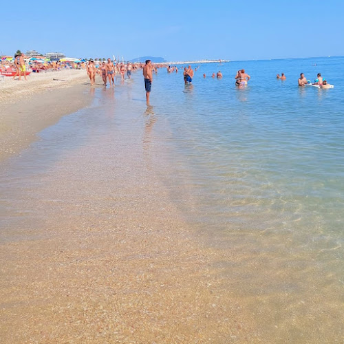 Comentarii opinii despre Raphael Beach