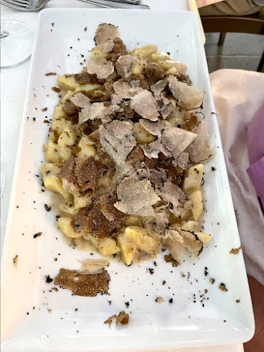 Bar Caffè Giuliani - Ristorante - Pizzeria - Aperitivi - Rooms - Ancona