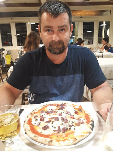 Reviews of Il Pirata in Bari - Ristorazione