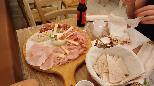 https://www.piadinadelmare.com/altrapiadinadelmare